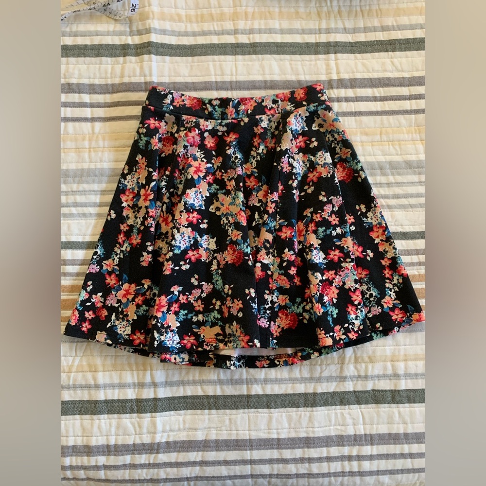 Floral Circle Skirt - Small